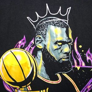 LeBron James Championship Graphic T-Shirt Black Large